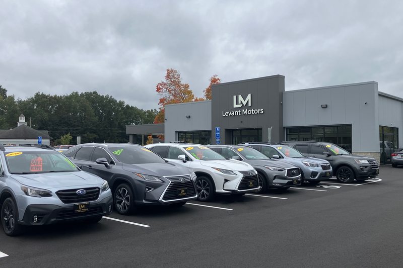 A wide view of the East Windsor dealership and vehicle lot
